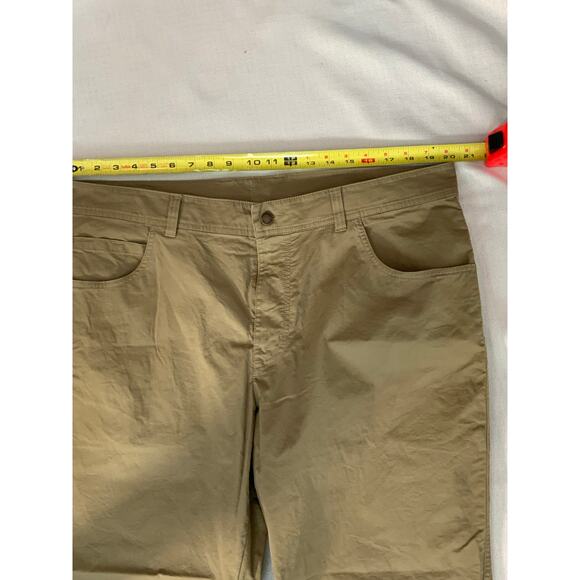 Columbia Men's Khaki pants size 38 x 31.5 - Picture 4 of 5